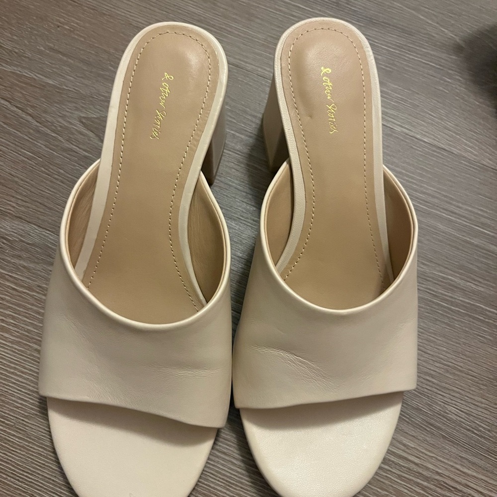 & Other Stories Cream Mules Sleek Minimalist Design